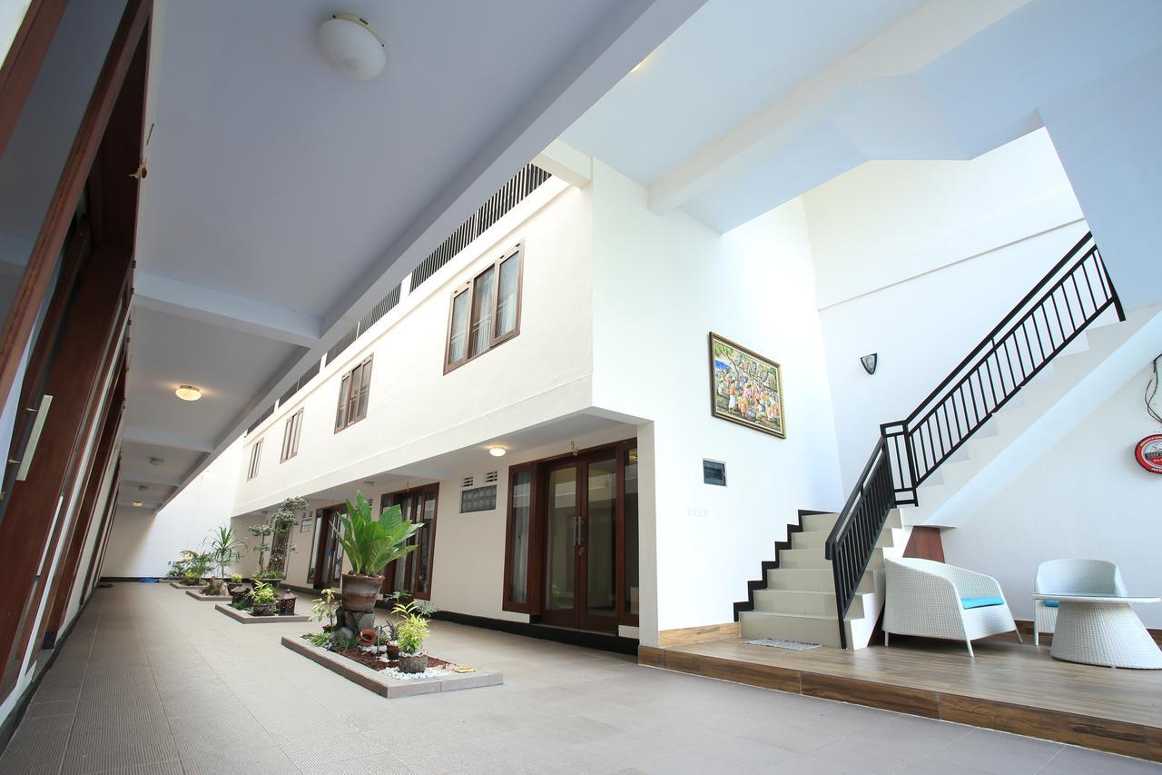 Legian Village Residence Seminyak Esterno foto