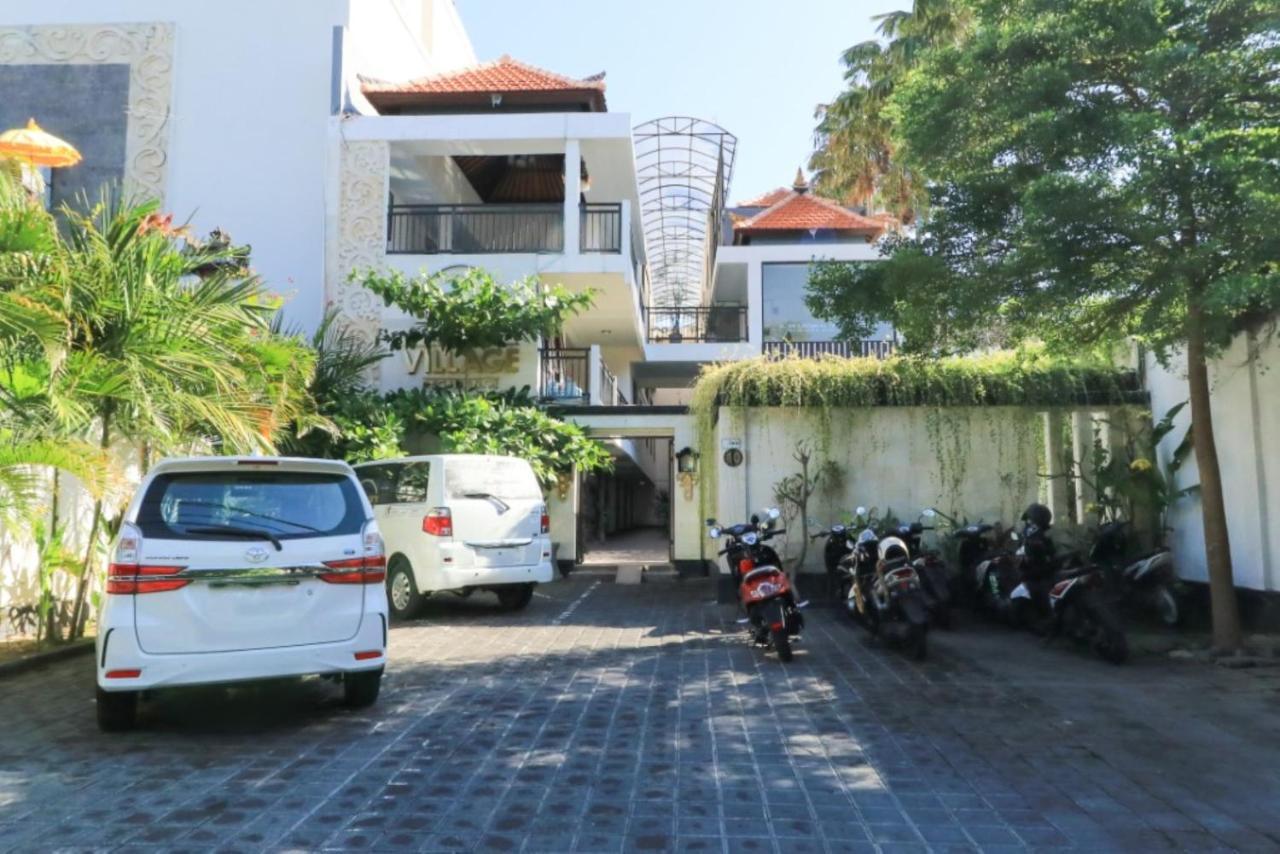 Legian Village Residence Seminyak Esterno foto