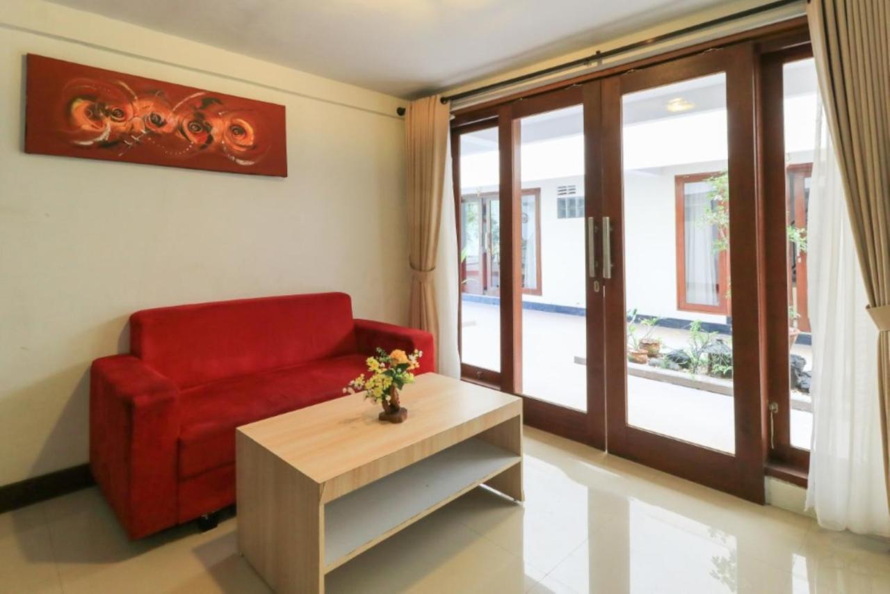 Legian Village Residence Seminyak Esterno foto