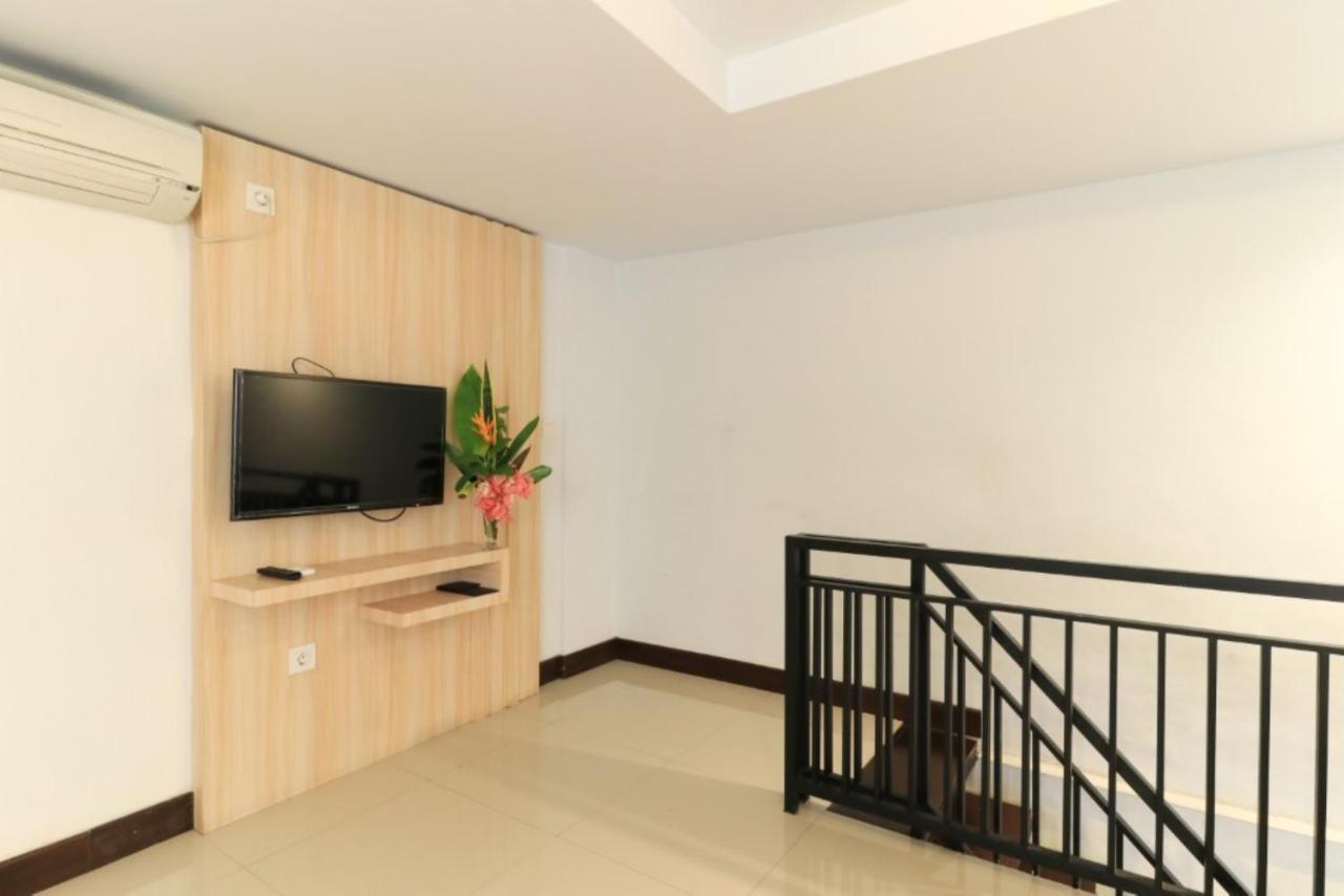 Legian Village Residence Seminyak Esterno foto